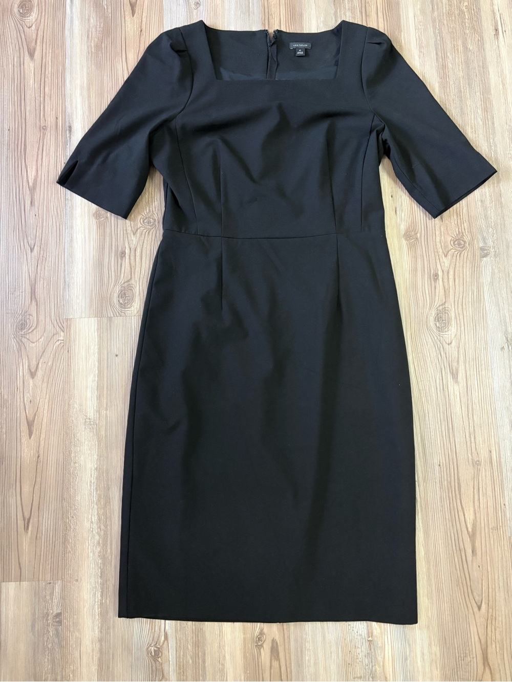 Ann Taylor Black Square-Neck Sheath Dress size 8Tall